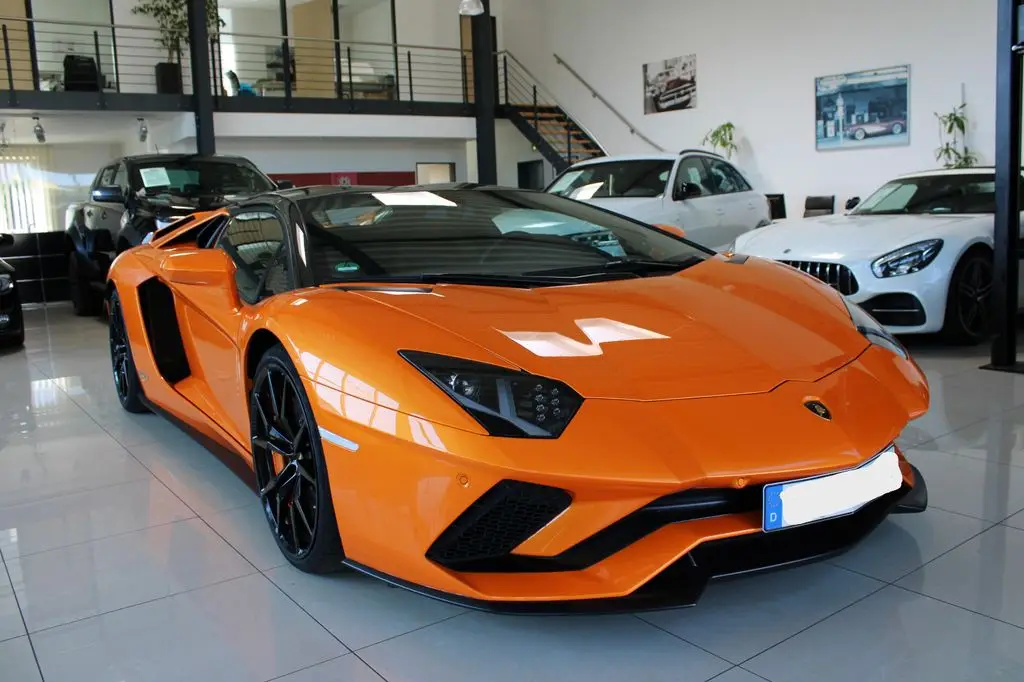 Photo 1 : Lamborghini Aventador 2018 Petrol