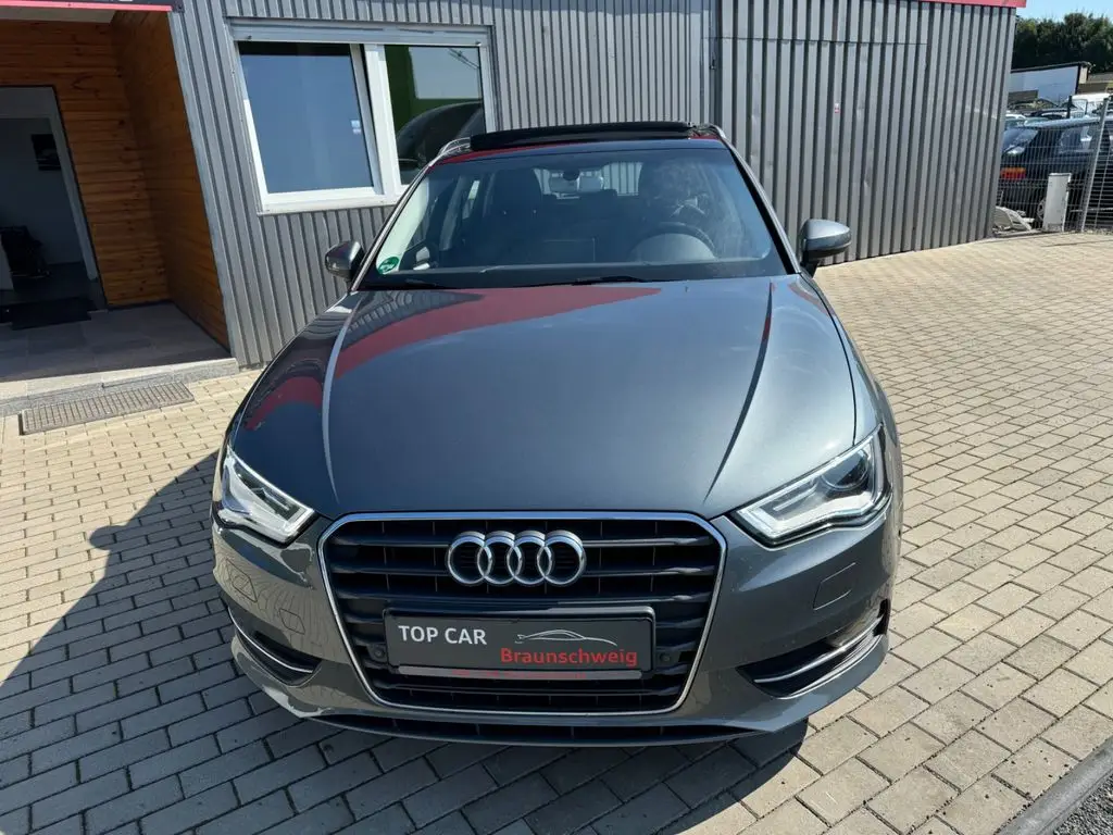 Photo 1 : Audi A3 2016 Petrol