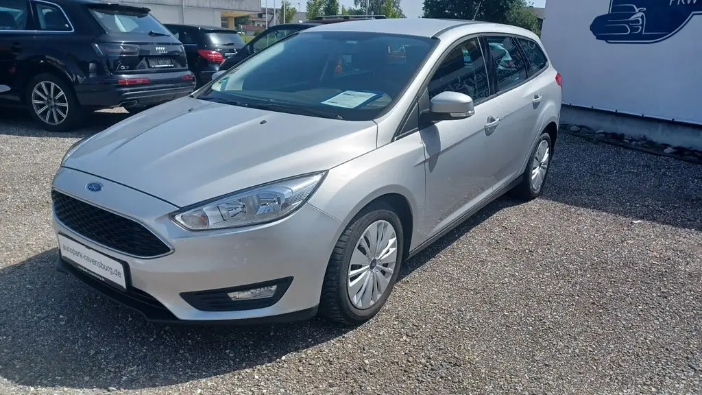 Photo 1 : Ford Focus 2017 Diesel