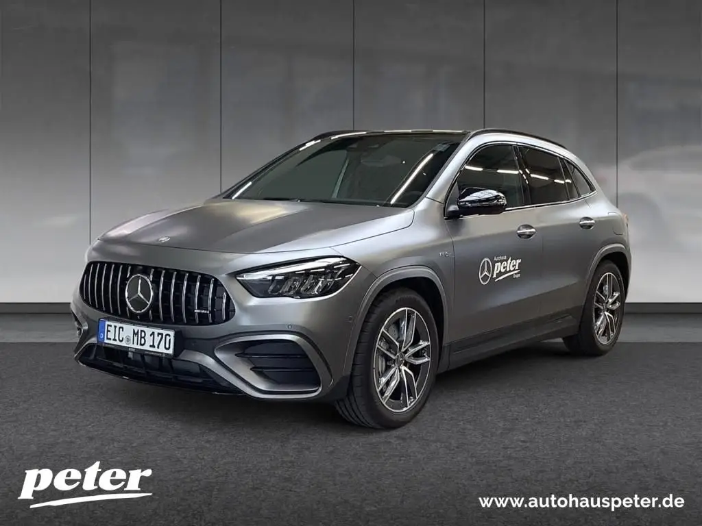 Photo 1 : Mercedes-benz Classe Gla 2024 Petrol