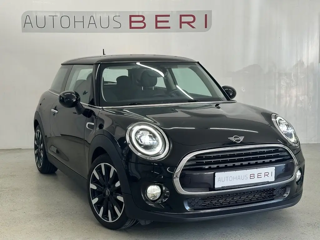 Photo 1 : Mini Cooper 2018 Petrol