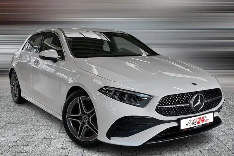 Photo 1 : Mercedes-benz Classe A 2023 Petrol