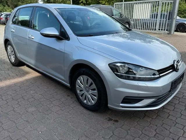 Photo 1 : Volkswagen Golf 2019 Diesel