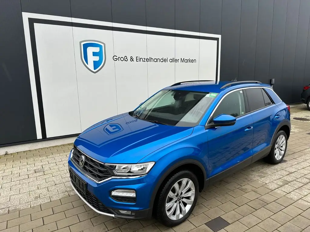 Photo 1 : Volkswagen T-roc 2021 Essence