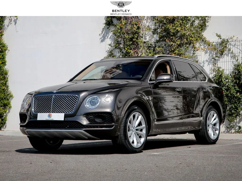 Photo 1 : Bentley Bentayga 2018 Essence