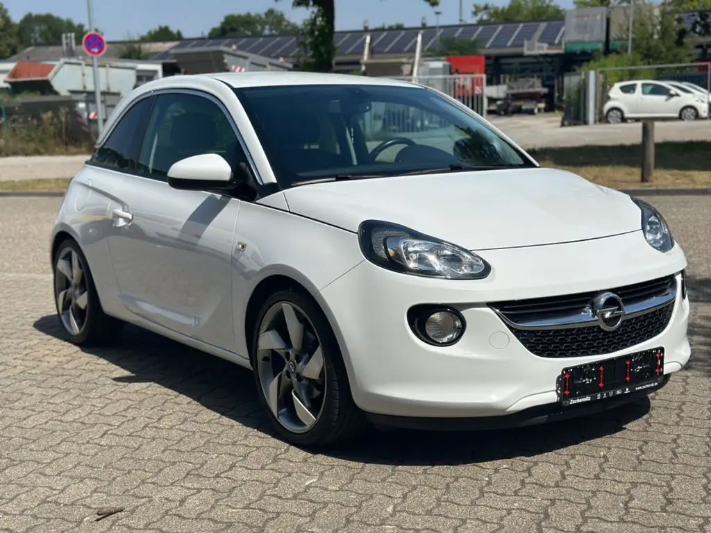 Photo 1 : Opel Adam 2018 Essence