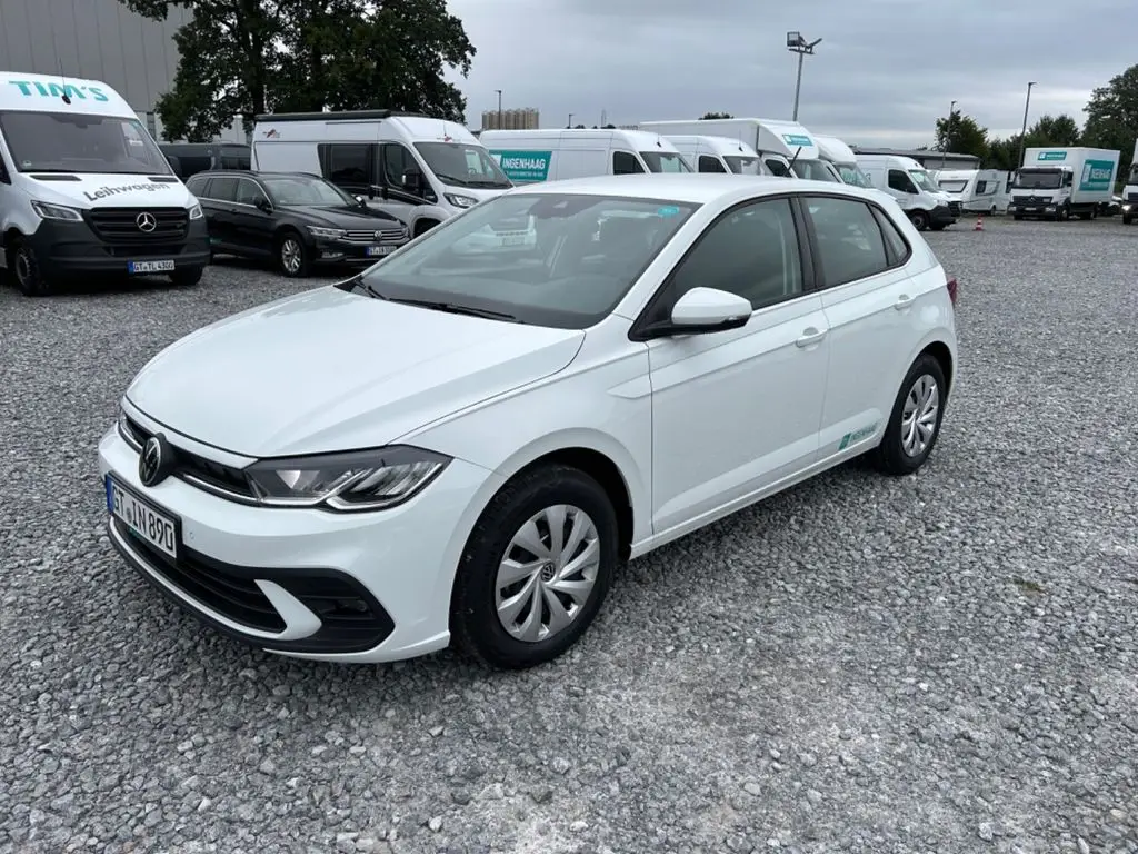 Photo 1 : Volkswagen Polo 2024 Petrol