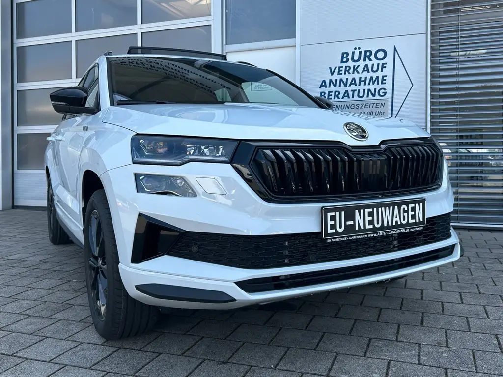 Photo 1 : Skoda Karoq 2024 Essence