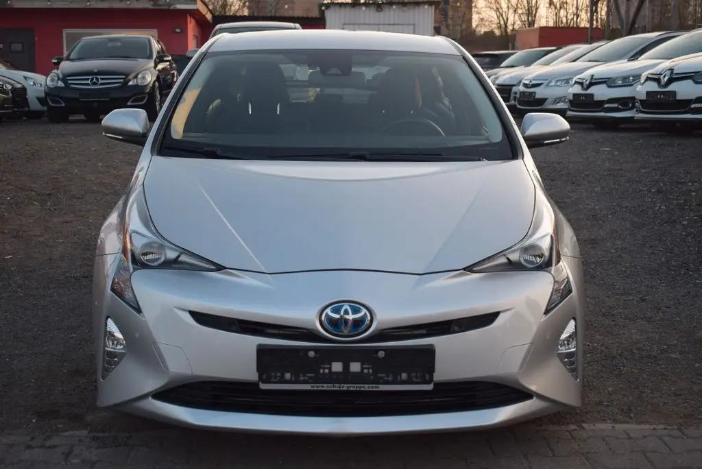 Photo 1 : Toyota Prius 2016 Hybrid