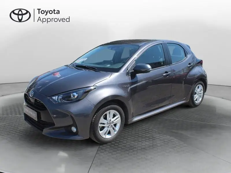 Photo 1 : Toyota Yaris 2021 Hybrid