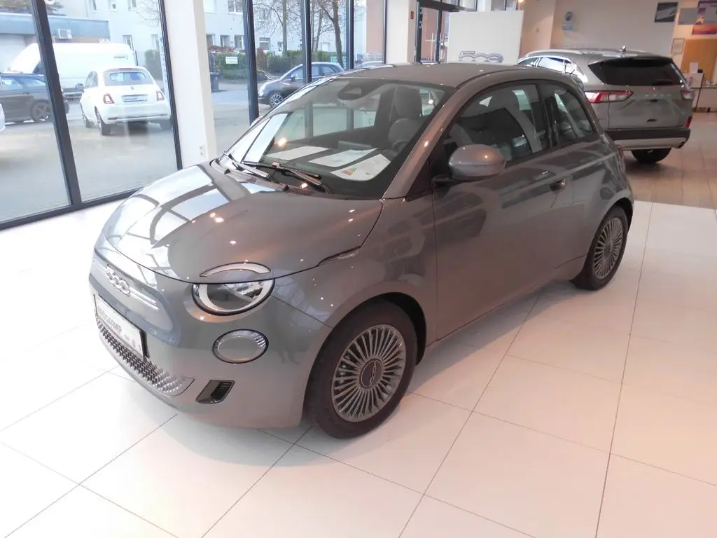 Photo 1 : Fiat 500 2022 Non renseigné