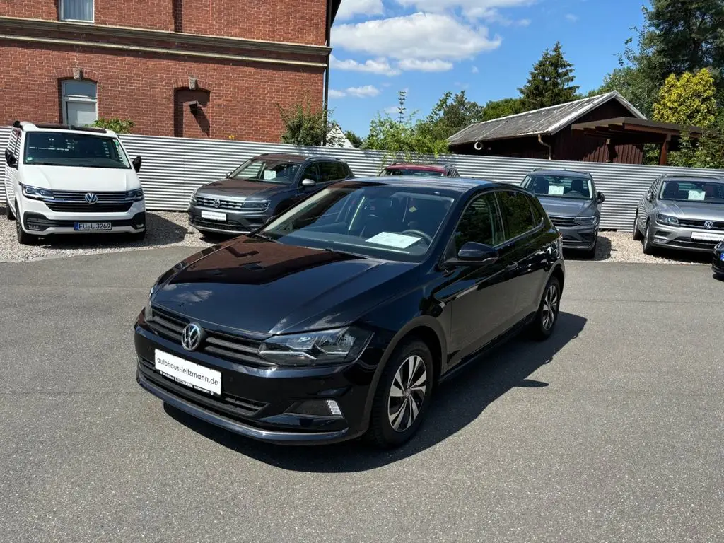 Photo 1 : Volkswagen Polo 2020 Petrol