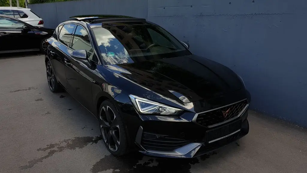 Photo 1 : Cupra Leon 2021 Hybride