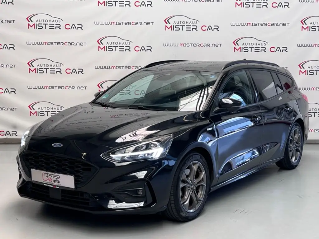 Photo 1 : Ford Focus 2021 Petrol