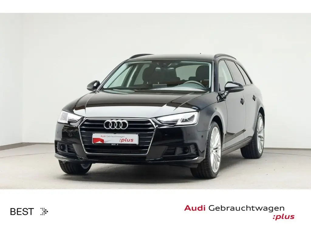 Photo 1 : Audi A4 2019 Essence