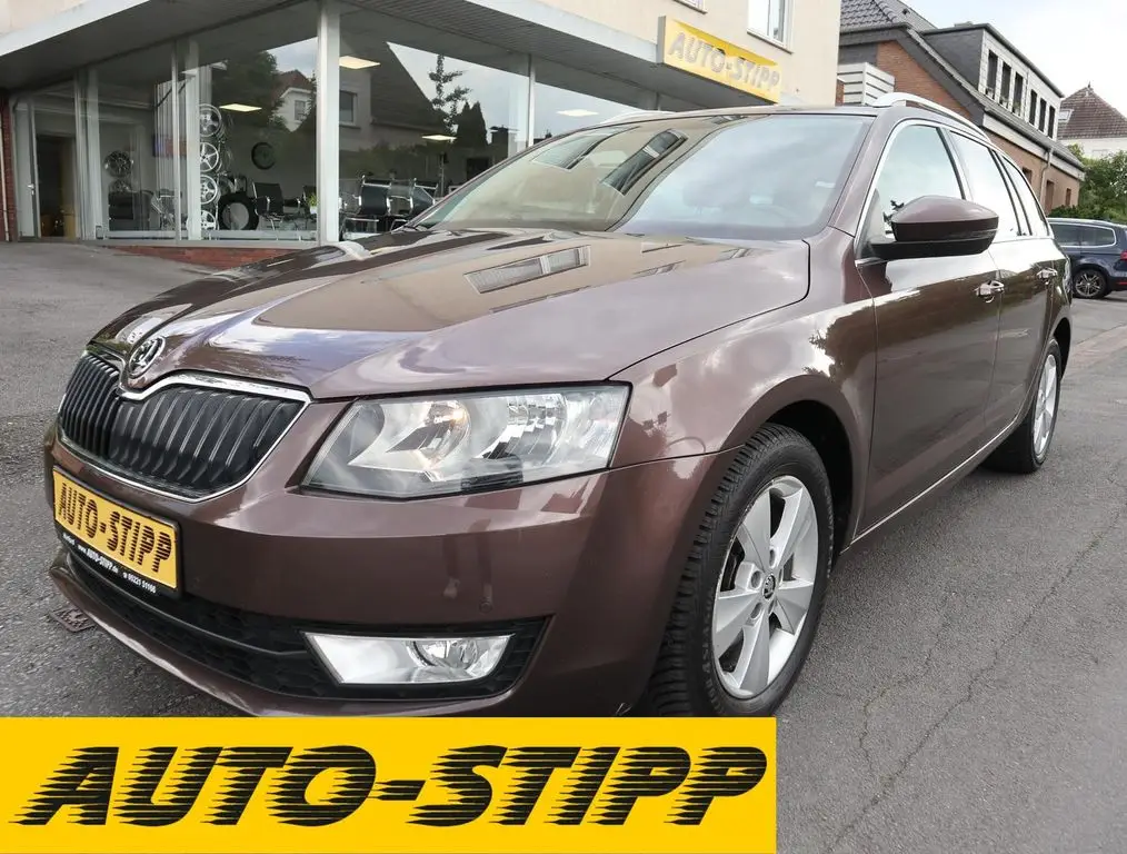 Photo 1 : Skoda Octavia 2015 Petrol