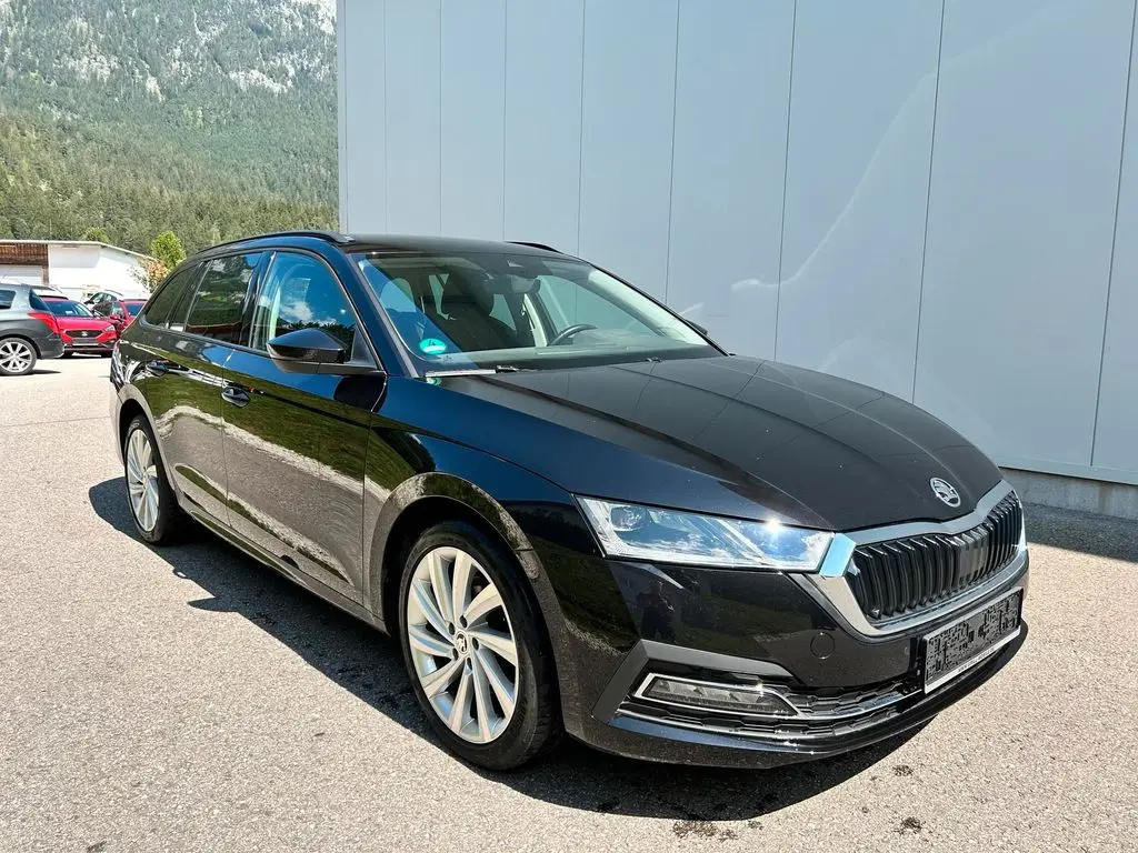 Photo 1 : Skoda Octavia 2021 Hybride