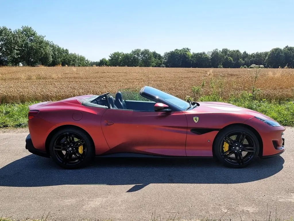 Photo 1 : Ferrari Portofino 2018 Essence