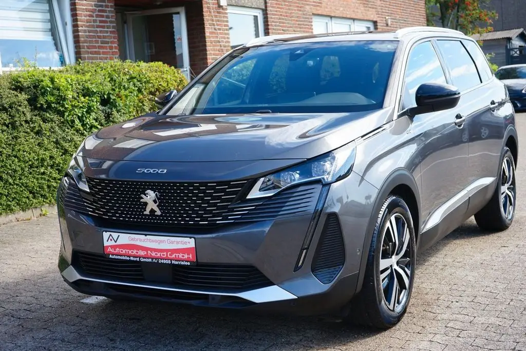 Photo 1 : Peugeot 5008 2021 Diesel