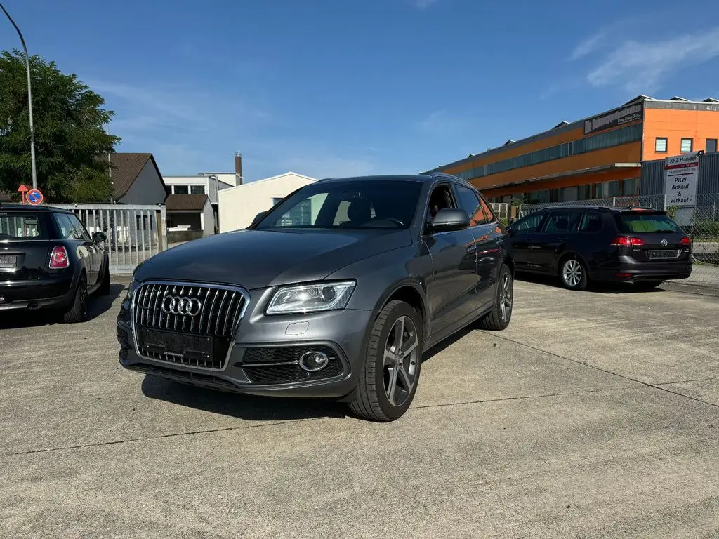 Photo 1 : Audi Q5 2016 Essence