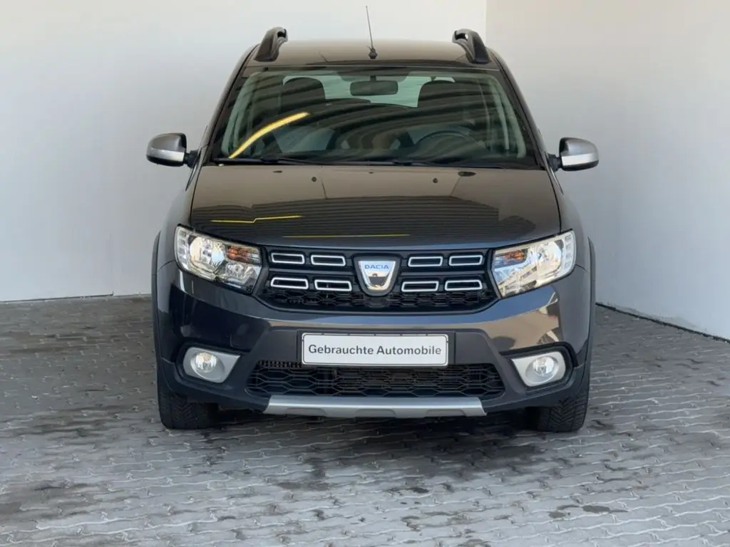 Photo 1 : Dacia Sandero 2020 Essence