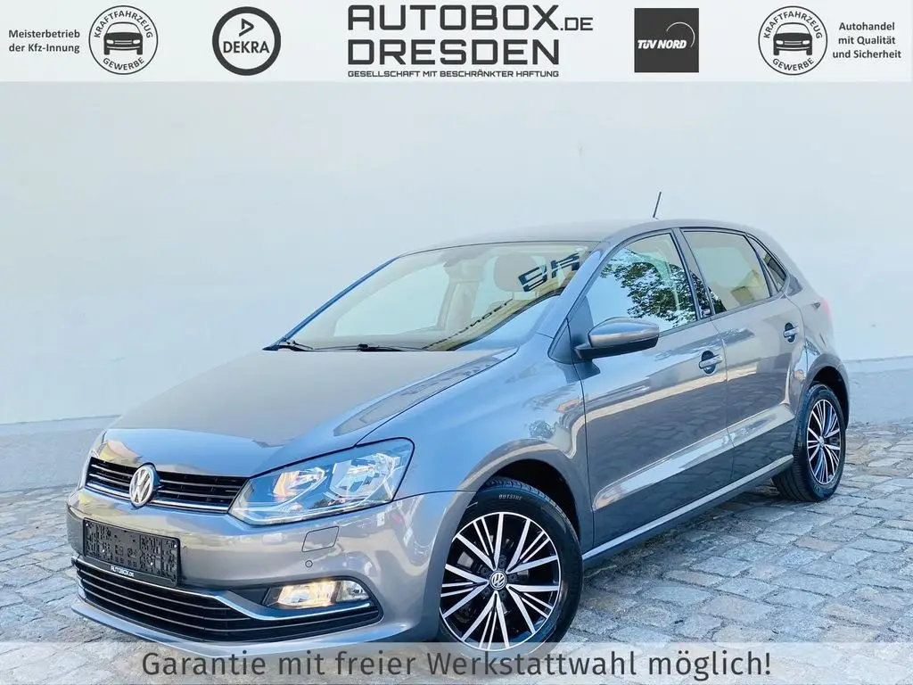 Photo 1 : Volkswagen Polo 2016 Essence