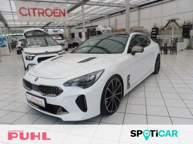 Photo 1 : Kia Stinger 2021 Essence