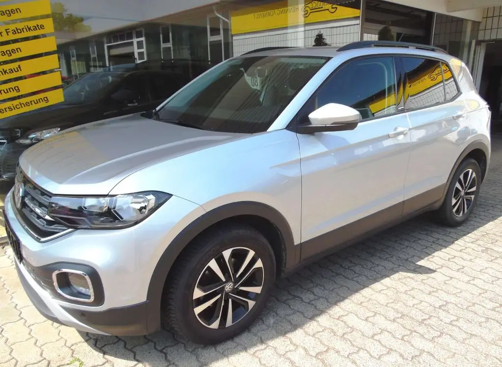 Photo 1 : Volkswagen T-cross 2020 Essence