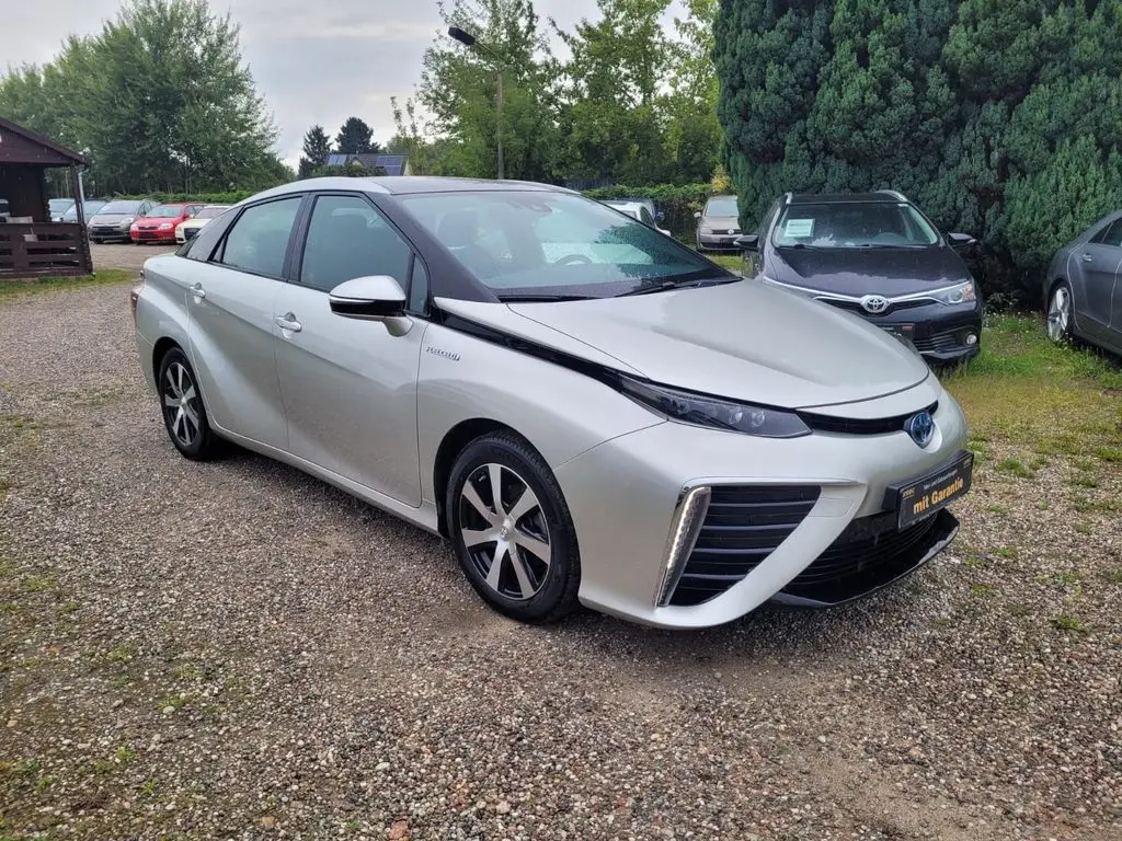 Photo 1 : Toyota Mirai 2019 Non renseigné