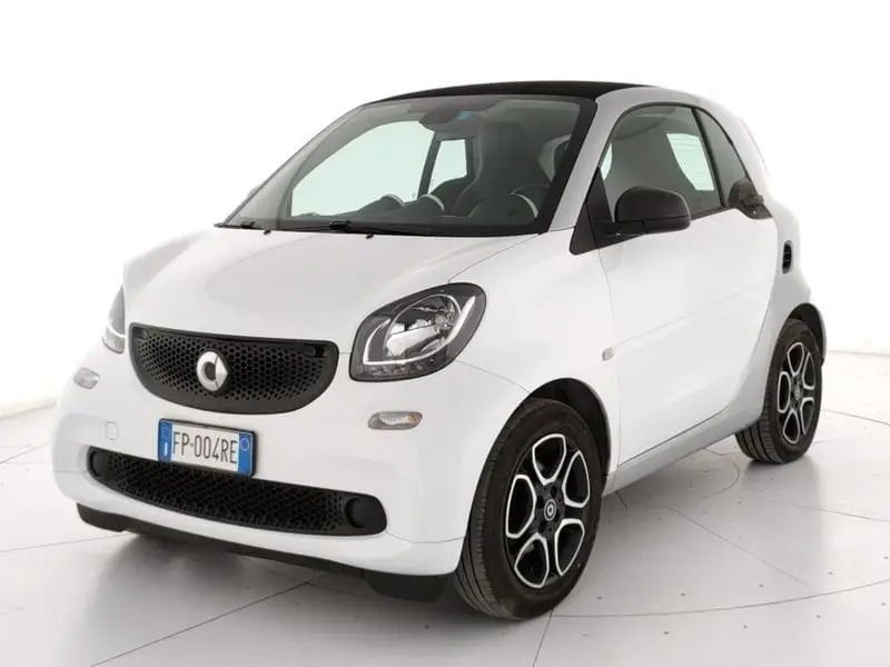 Photo 1 : Smart Fortwo 2018 Petrol