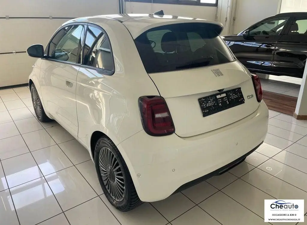 Photo 1 : Fiat 500 2021 Non renseigné