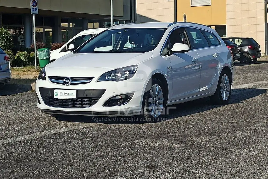 Photo 1 : Opel Astra 2015 GPL