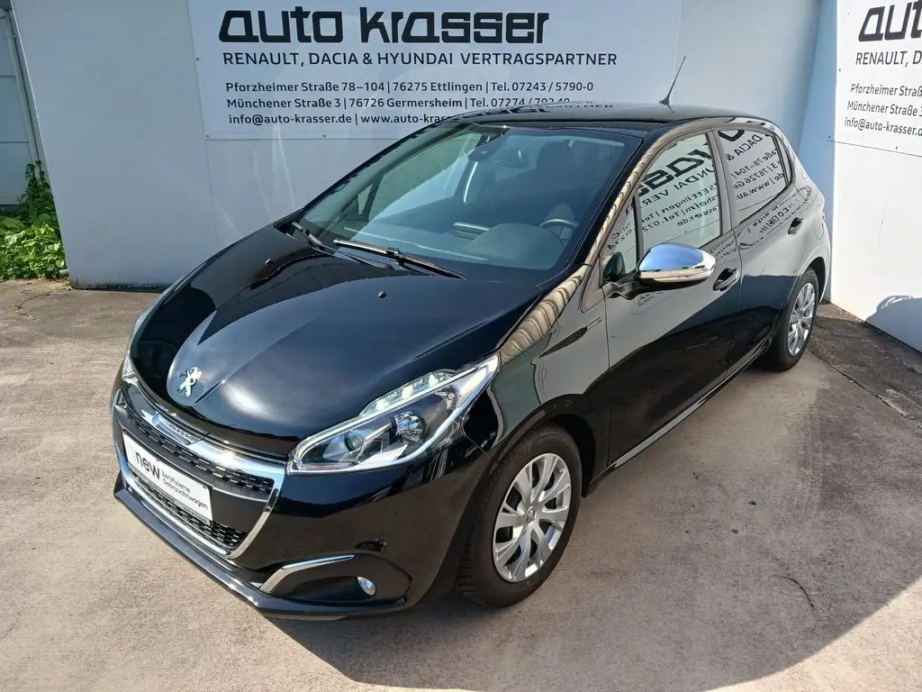 Photo 1 : Peugeot 208 2019 Petrol