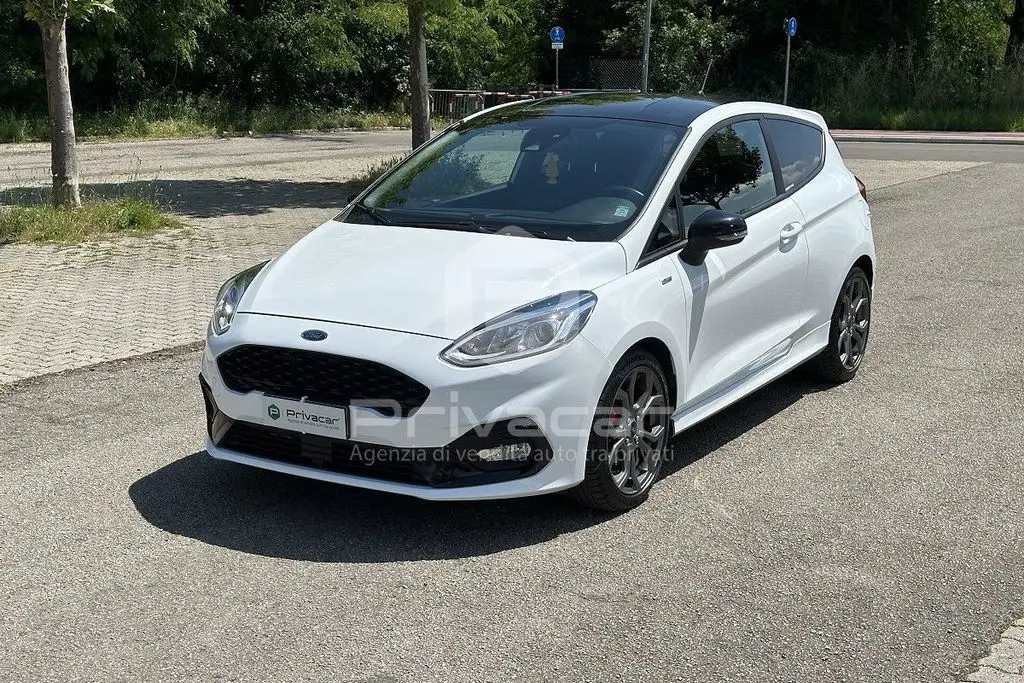 Photo 1 : Ford Fiesta 2018 Essence