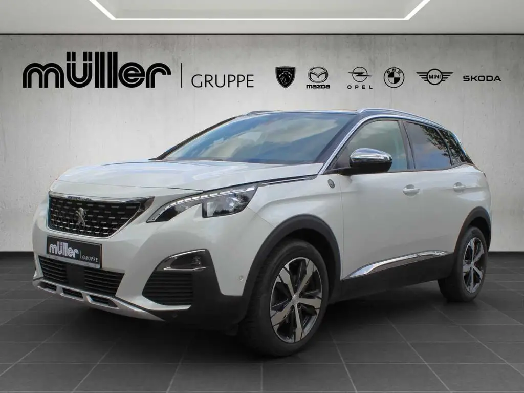 Photo 1 : Peugeot 3008 2020 Essence