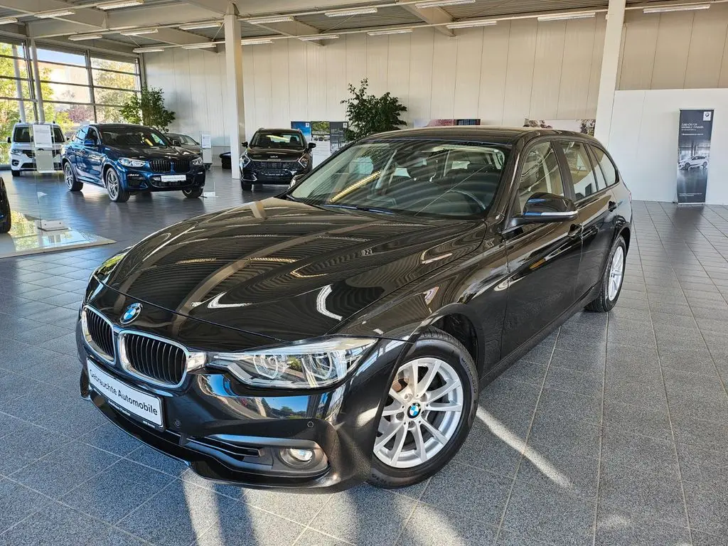 Photo 1 : Bmw Serie 3 2018 Petrol