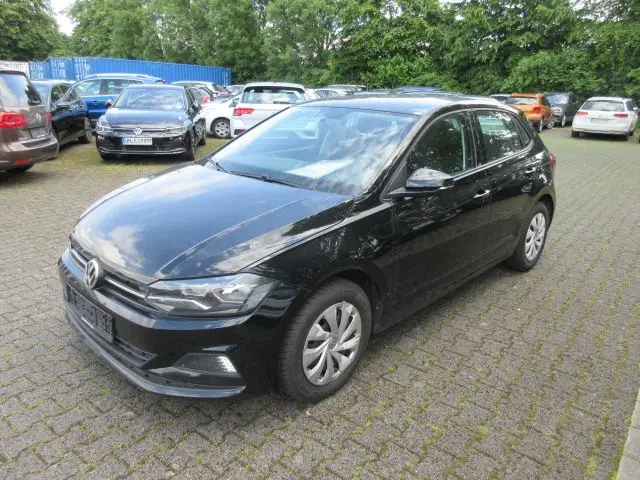 Photo 1 : Volkswagen Polo 2019 Petrol