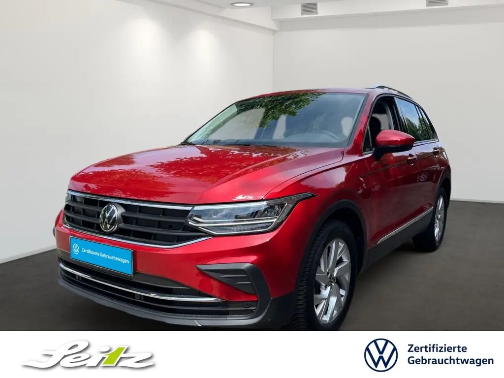 Photo 1 : Volkswagen Tiguan 2023 Petrol