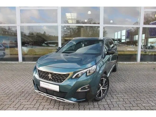 Photo 1 : Peugeot 5008 2018 Petrol