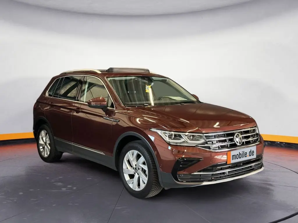 Photo 1 : Volkswagen Tiguan 2021 Petrol