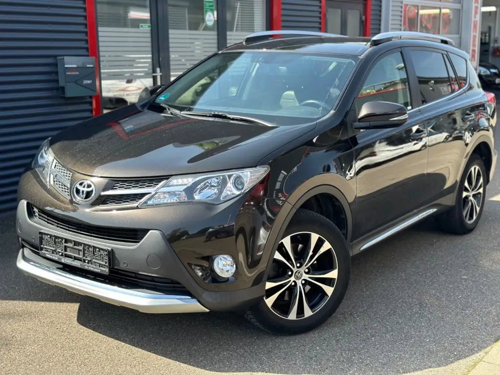 Photo 1 : Toyota Rav4 2015 Petrol