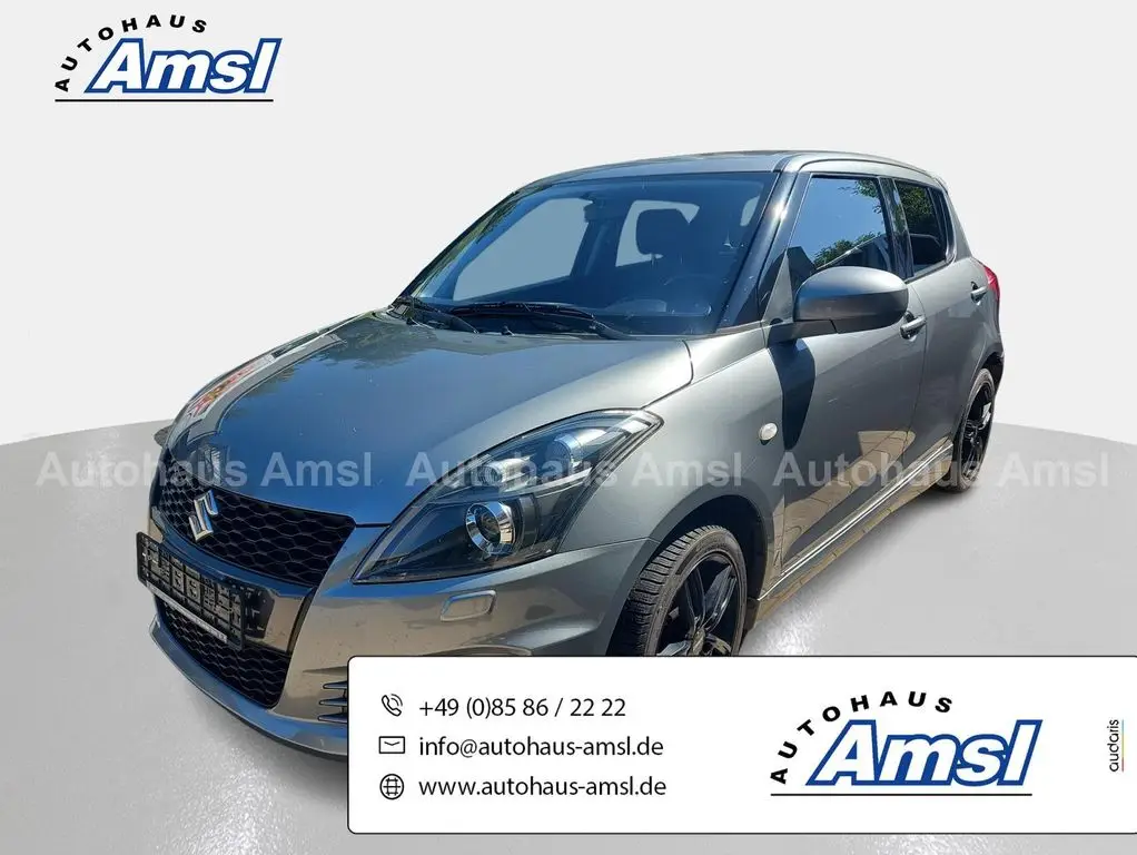 Photo 1 : Suzuki Swift 2017 Non renseigné