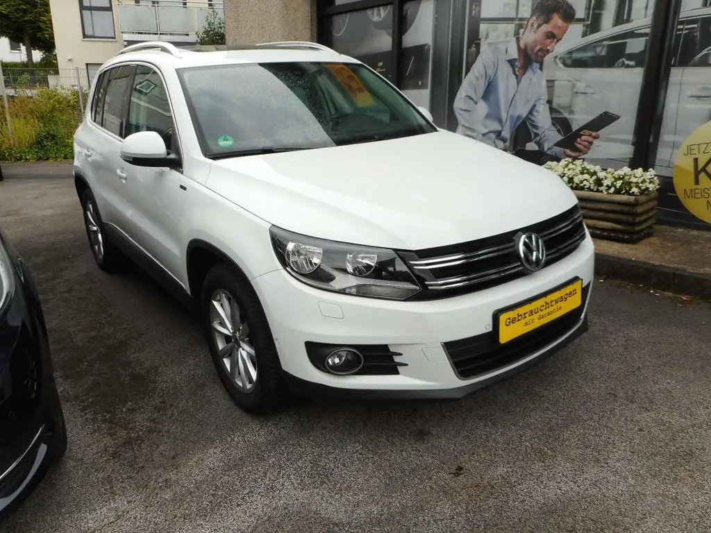 Photo 1 : Volkswagen Tiguan 2016 Petrol