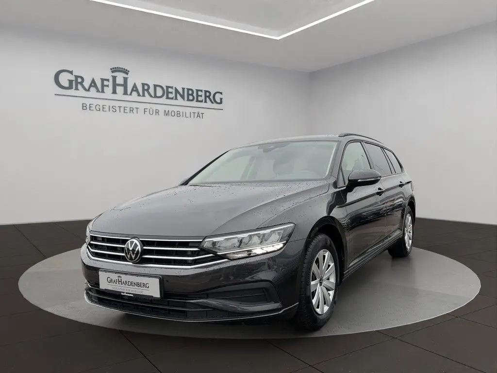 Photo 1 : Volkswagen Passat 2023 Diesel