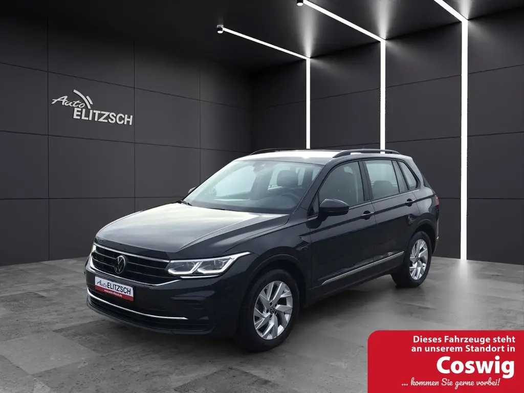 Photo 1 : Volkswagen Tiguan 2023 Petrol