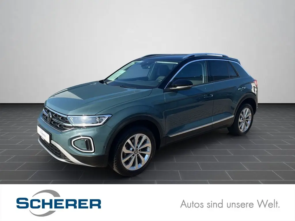 Photo 1 : Volkswagen T-roc 2023 Petrol