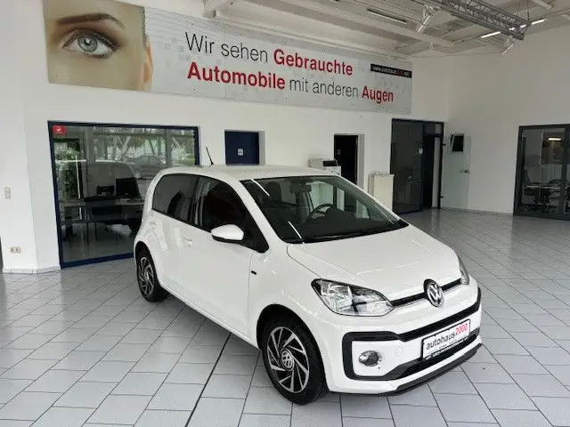 Photo 1 : Volkswagen Up! 2019 Petrol