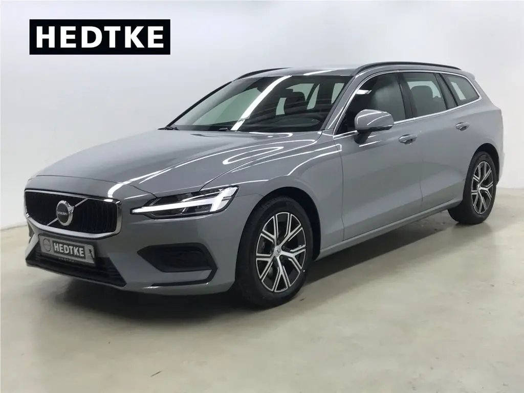 Photo 1 : Volvo V60 2023 Essence