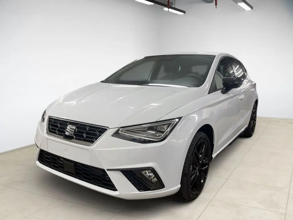 Photo 1 : Seat Ibiza 2024 Essence