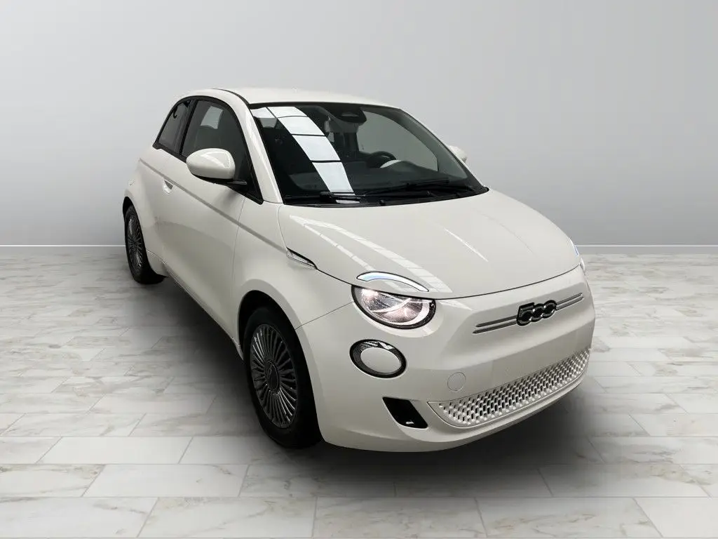 Photo 1 : Fiat 500 2022 Non renseigné